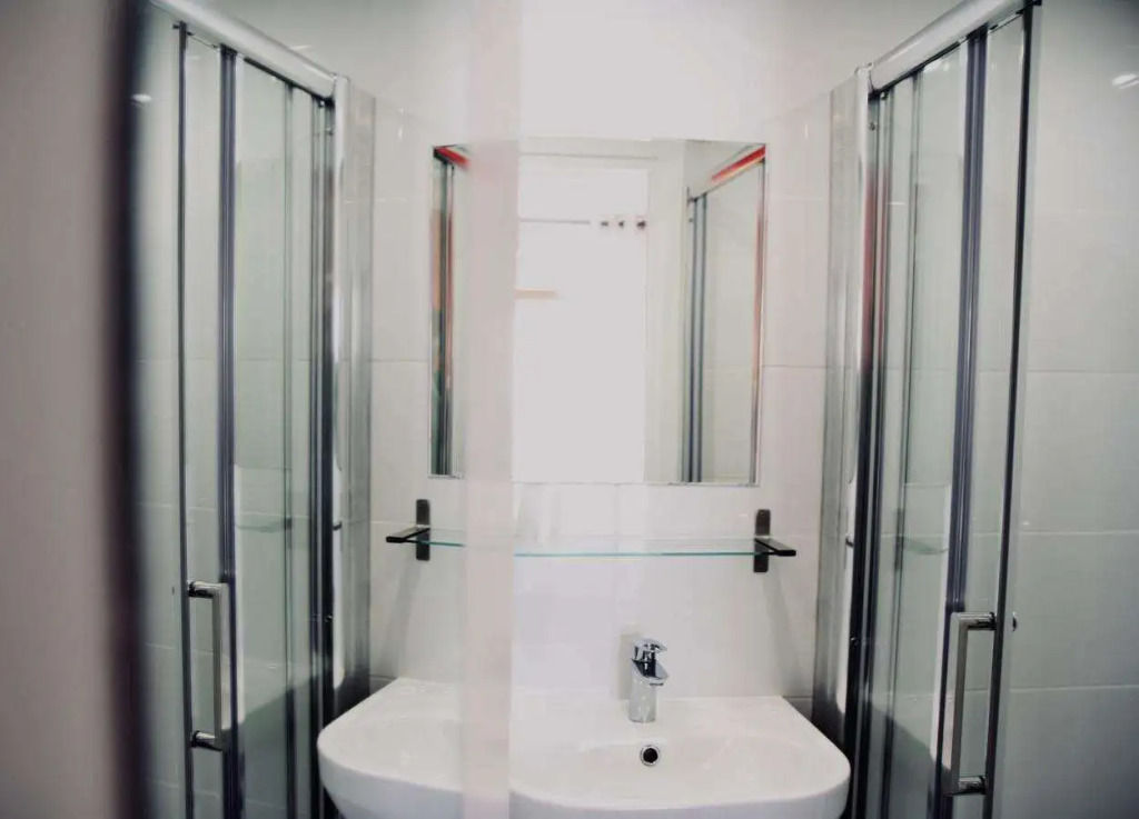 Amadeus Hotel