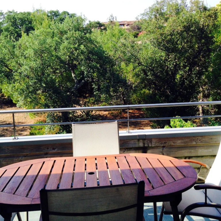 Apartment with One Bedroom in Porto-Vecchio, with Shared Pool, Furnished Terrace And Wifi - 200 M From the Beach