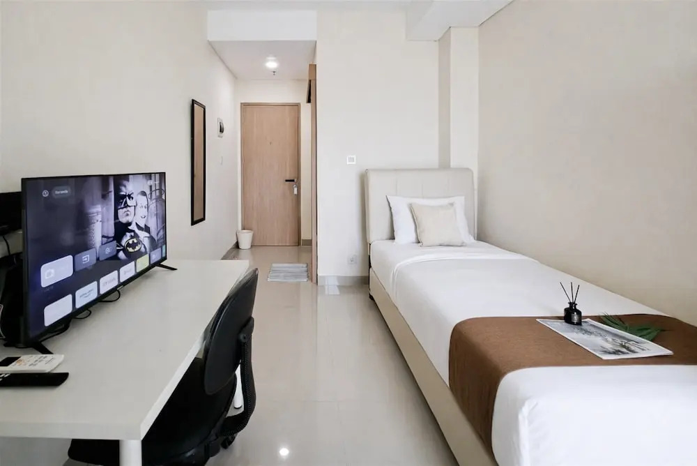 Good Deal Studio  Apartment At B Residence