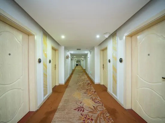 Urba Hotel (Baise Government Hengji Plaza)