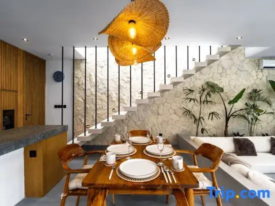 Villa Annes Ocean Retreat 4 by BaliSuperHost