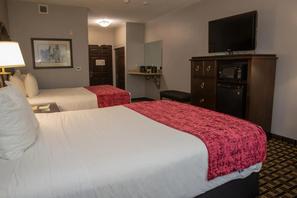 Evangeline Downs Hotel, an Ascend Collection Hotel