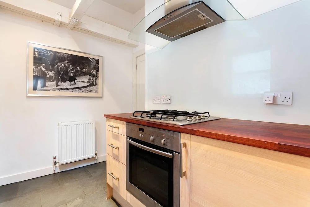 Bloomsbury Mews
