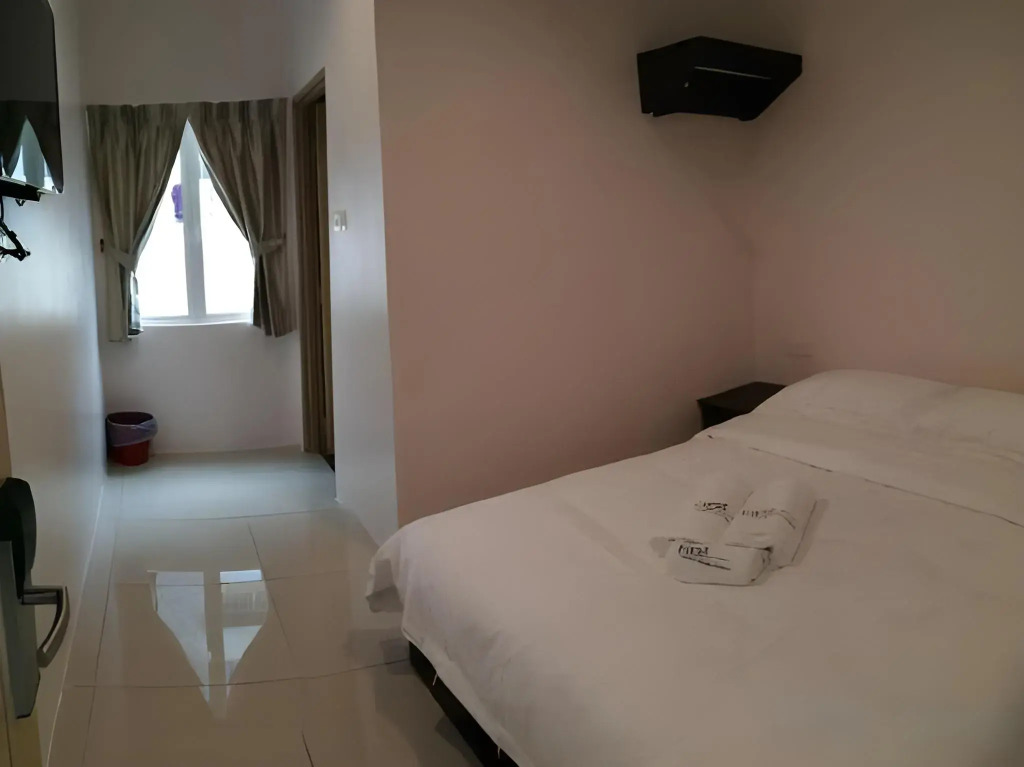 First Guest House Cheras