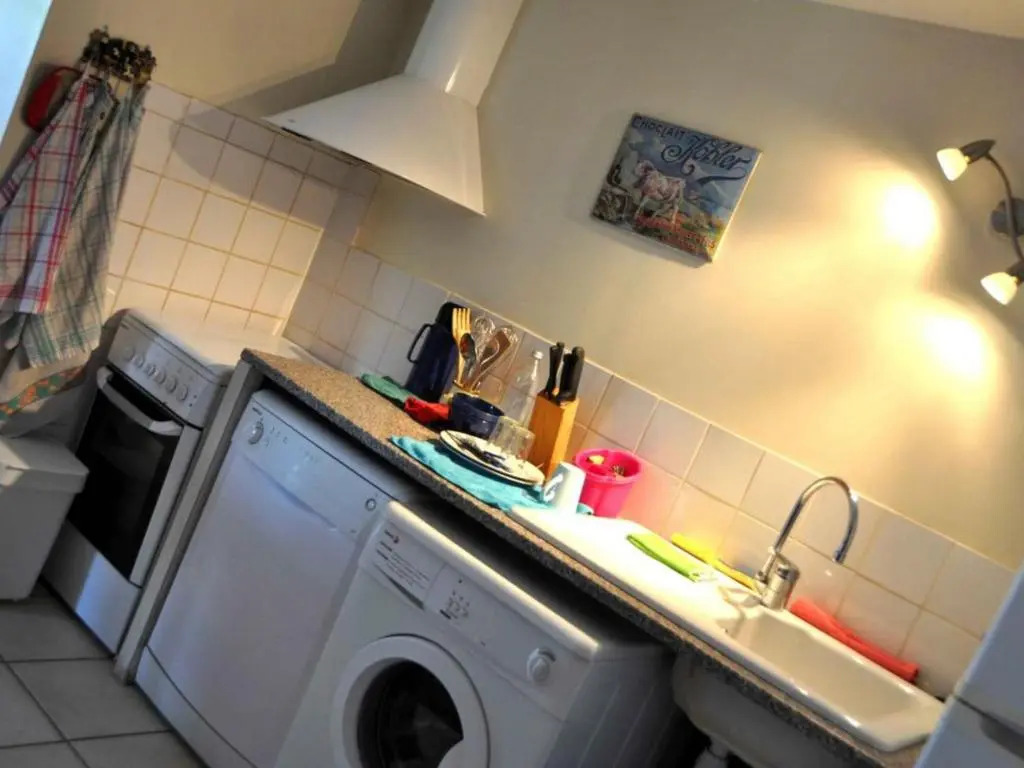 Gîte spacieux avec 2 chambres et parking à proximité du Parc du Pilat - FR-1-496-70