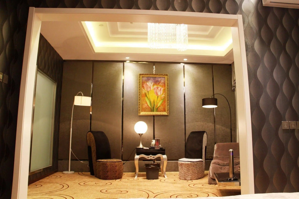 Leimei Hotel