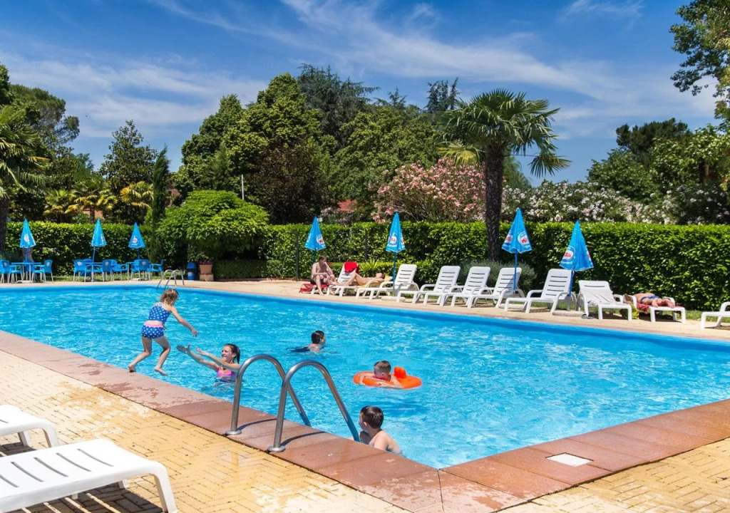 Camping Tiber