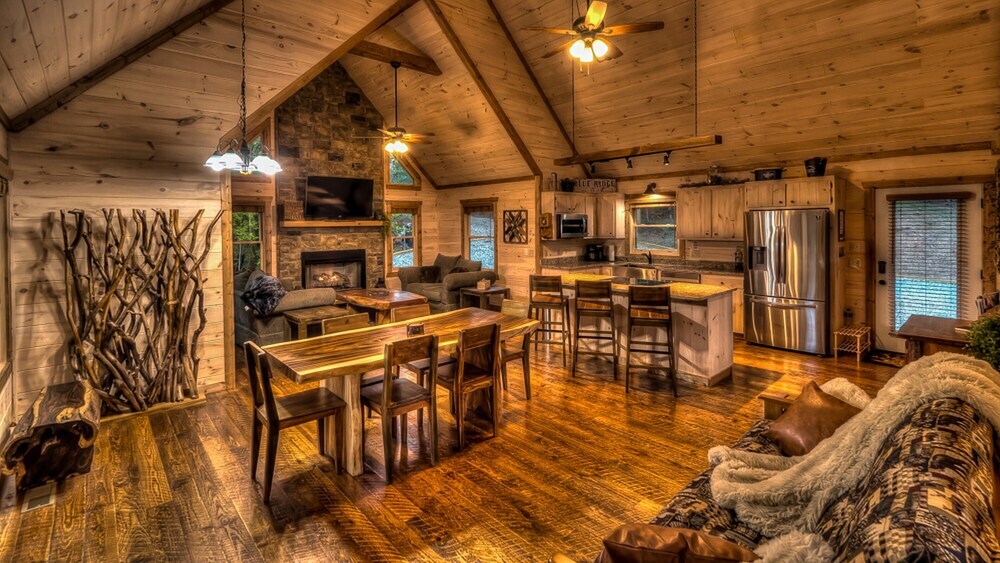 A Cozy Corner Cabin by Escape to Blue Ridge