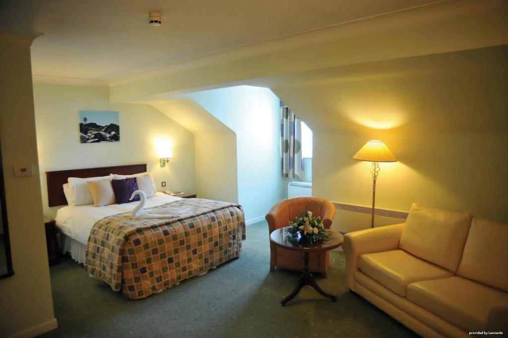 Best Western Plus Bentley Hotel