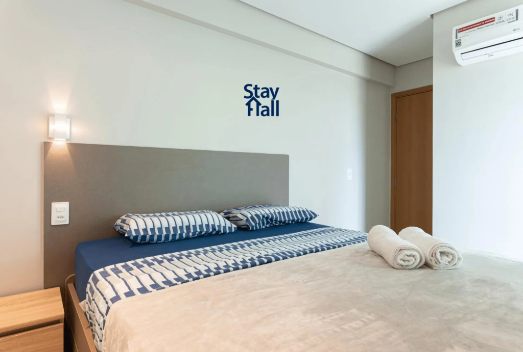 Flat Luxo-Beach Class-Piscina-Beira-Mar- SH042