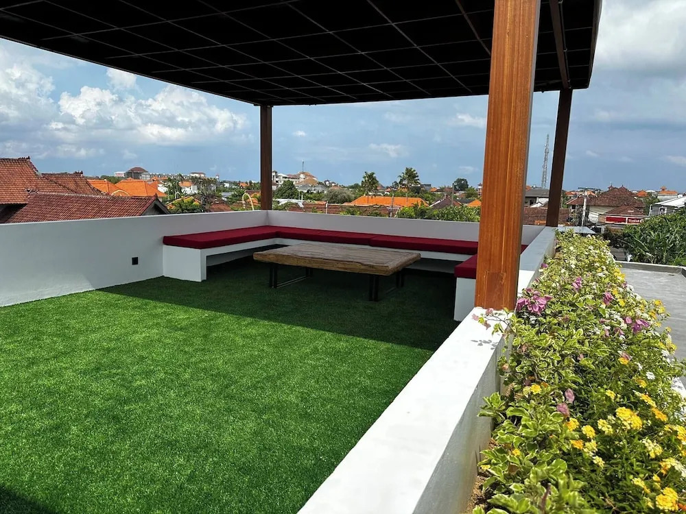 newly built Villa Na Bali