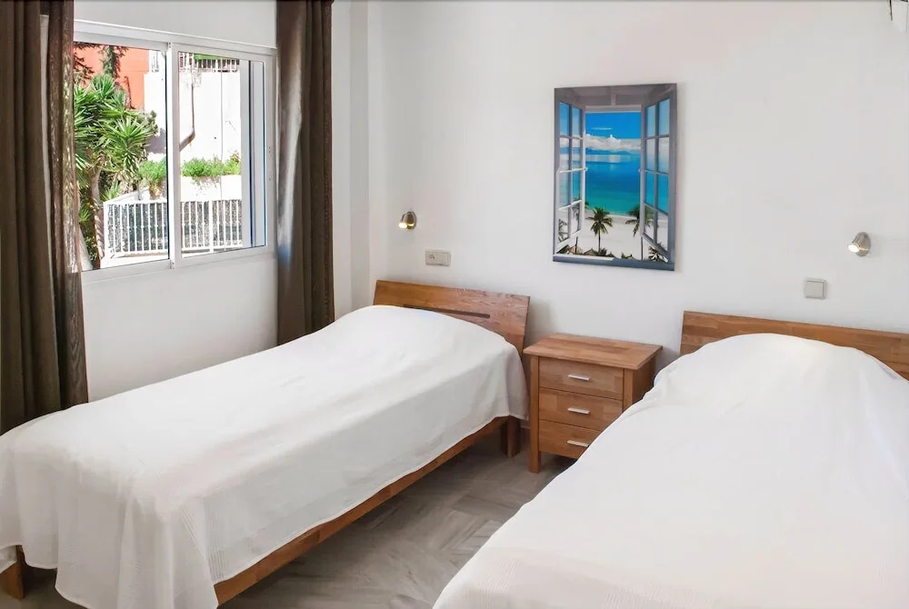 Lovely Townhouse in Beautiful Torreblanca Ref 93