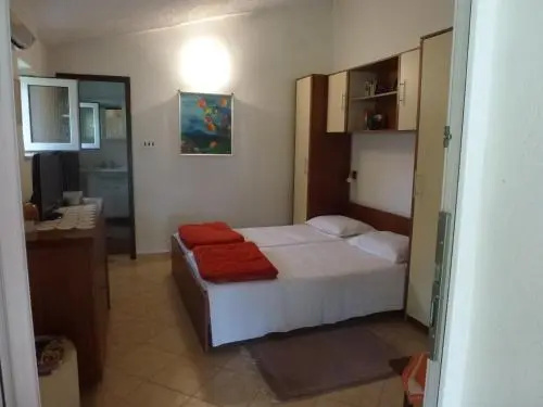 Apartments Petrali
