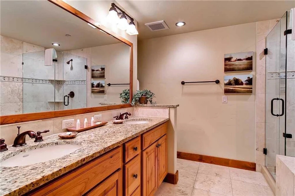 5103 Emerald Lodge, Trappeur's Crossing Apartment 4