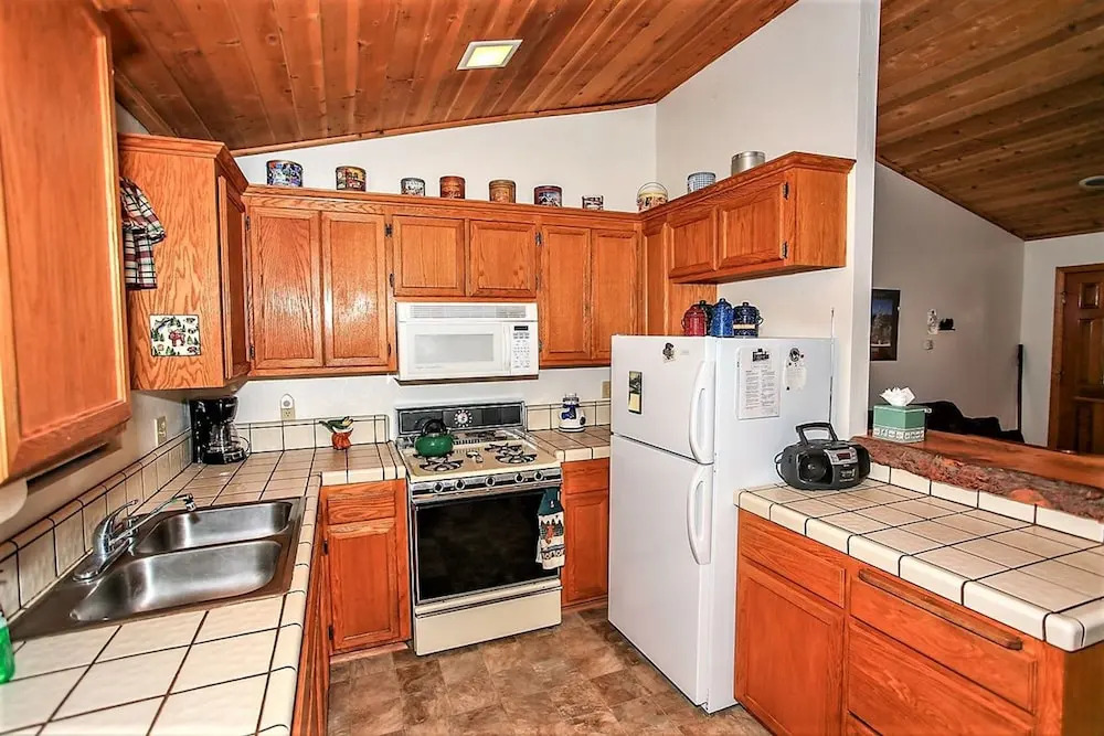 R & R Retreat-1767 by Big Bear Vacations