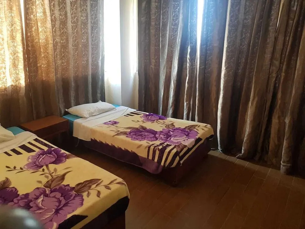 Universal Residence