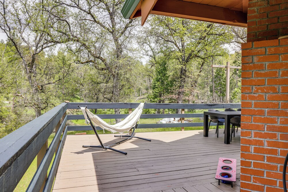 Groveland Vacation Rental ~ 24 Mi to Yosemite!