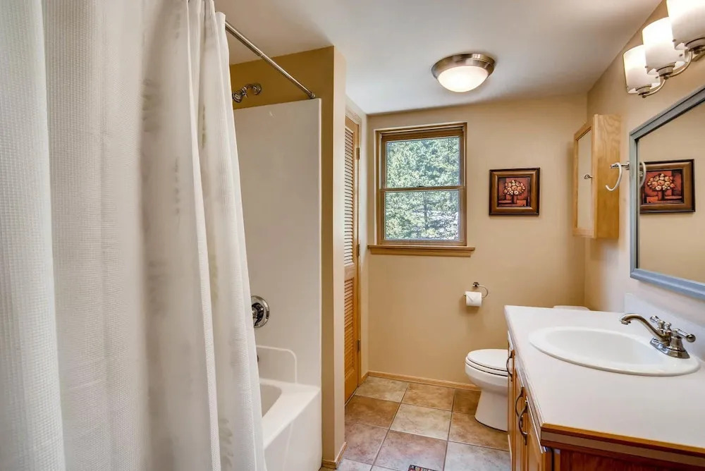 98 Mountain View Trail Cabin - 3 Br cabin by RedAwning