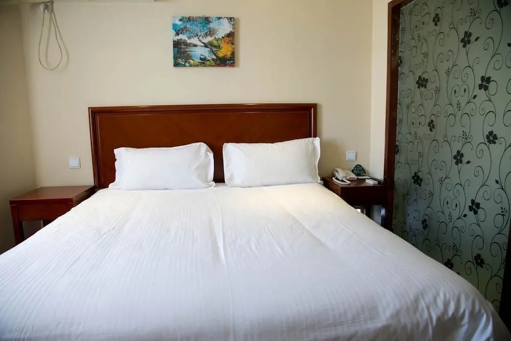 Greentree Inn