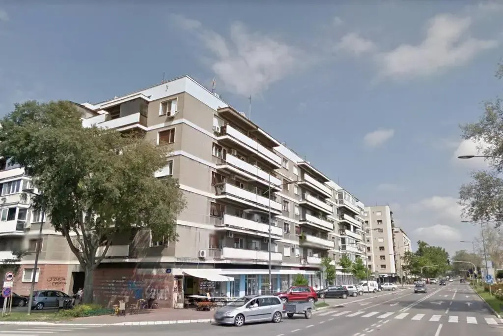 City Center, Danube & Fortress, 3 bdrm 1.5 bath