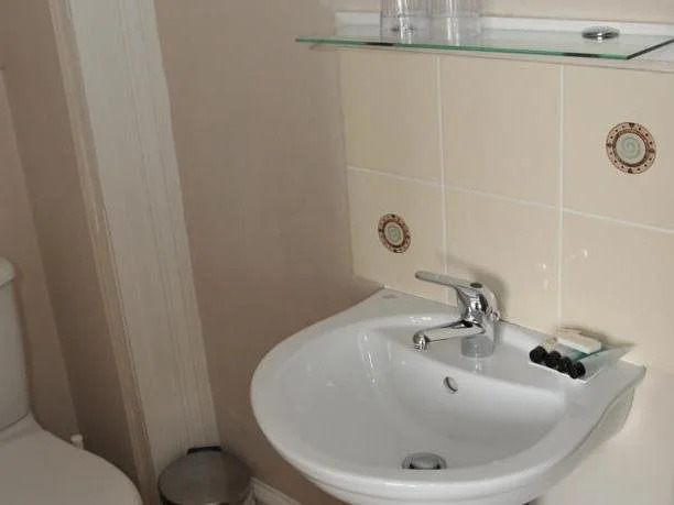Invercloy Guest House