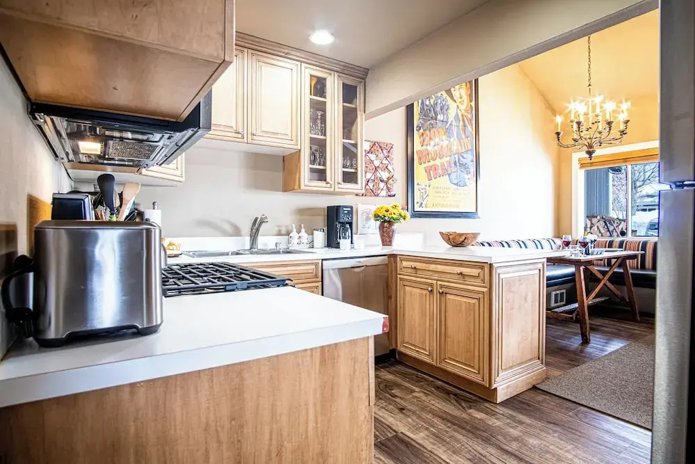 3BD Downtown Ketchum Ski Condo - Near Ski Lifts