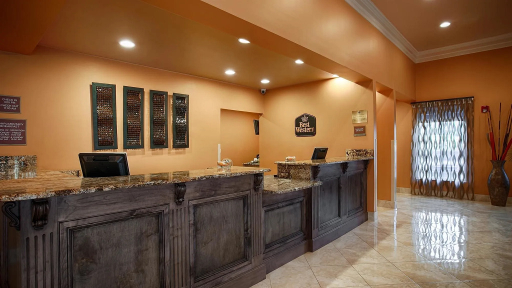 Best Western Plus Lafayette Vermilion River Inn & Suites