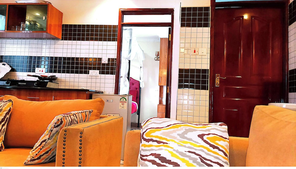 Toque & GN Hotel