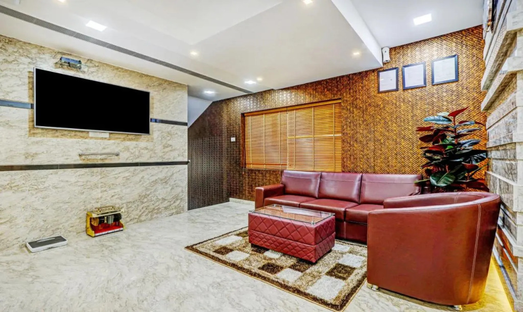 Treebo Galaxy Suites Near Yeshwanthpur Railway Station