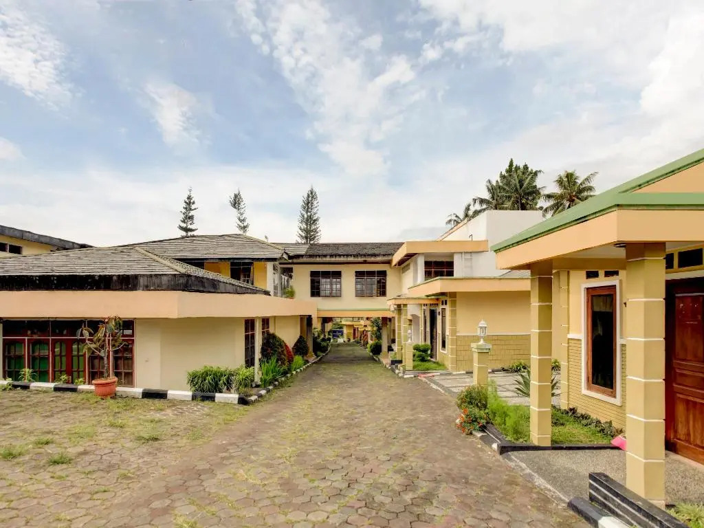 OYO 90114 New Cipayung Asri Hotel