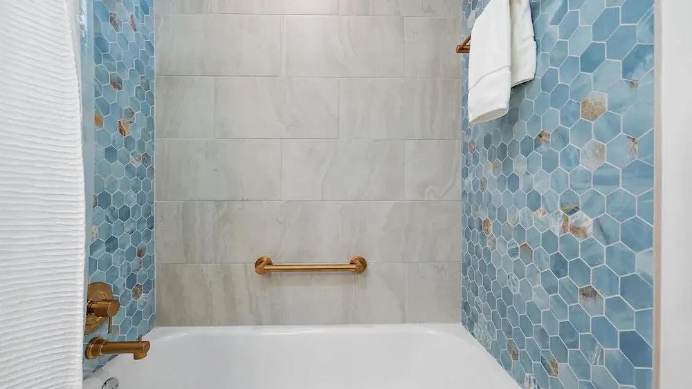 Just Beachy 2 Bedroom Condo by RedAwning