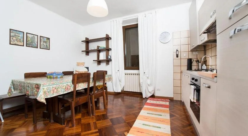 Villa Pinetina B&B
