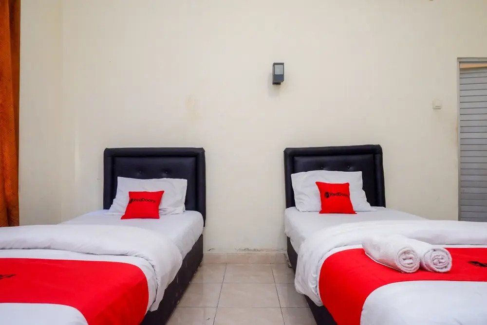 RedDoorz At Hotel Sartika Yogyakarta