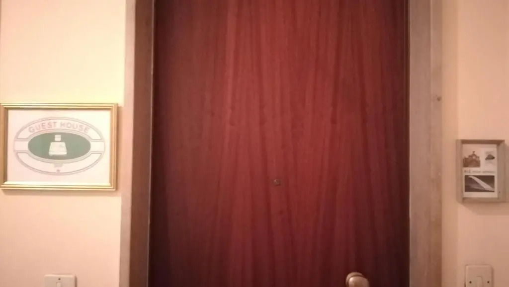 Dop Guest House
