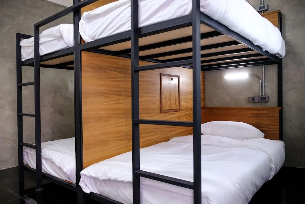 Baan Lung Poshtel