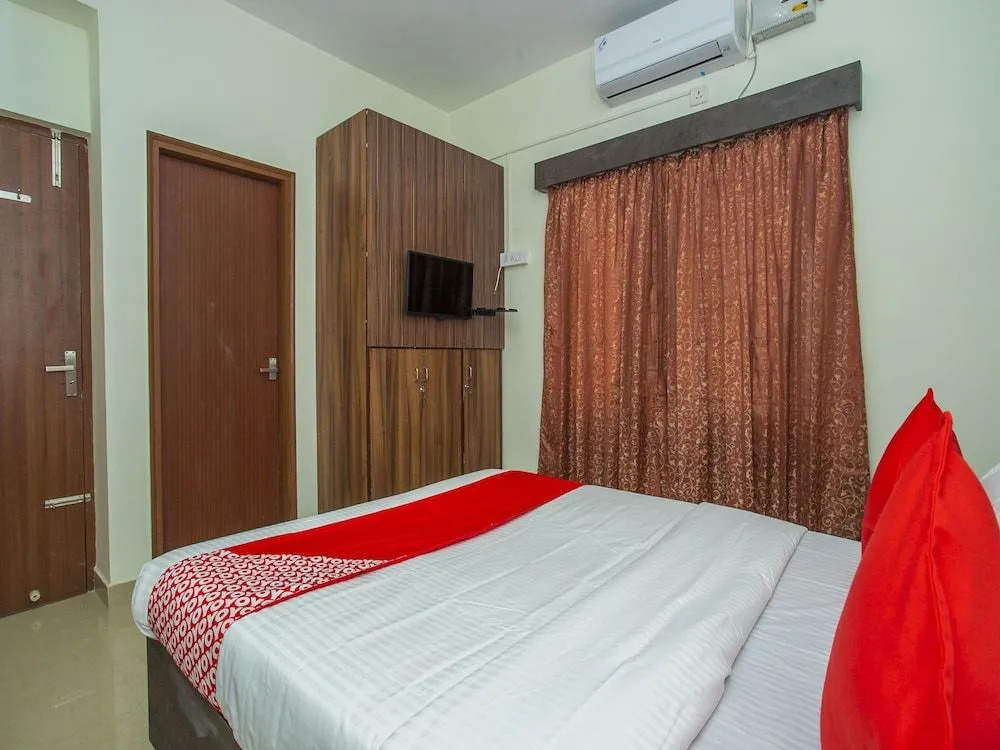 OYO 23055 Raintree Residences