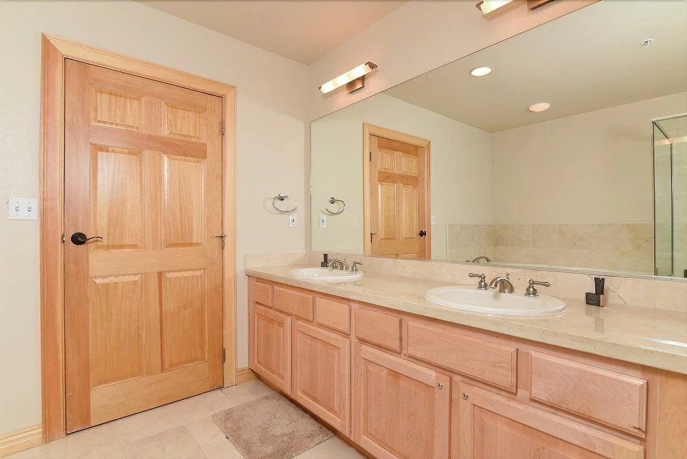 Meadow Stone Condo #402