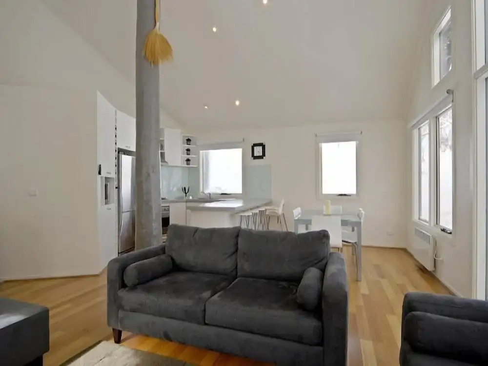 Pearse 3