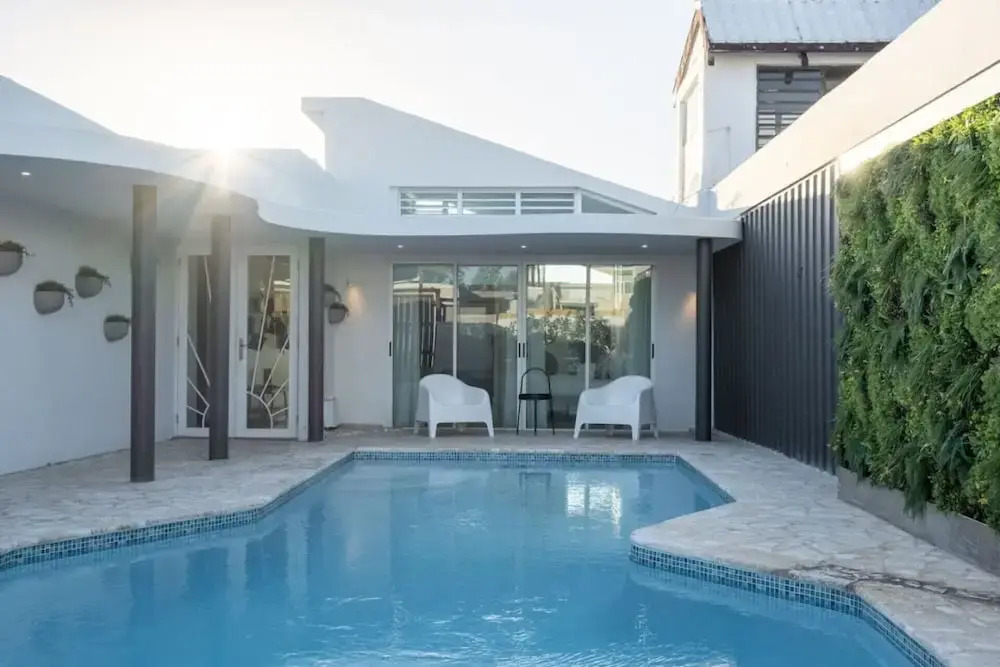 Vistamar Private Waterfront Home Pool