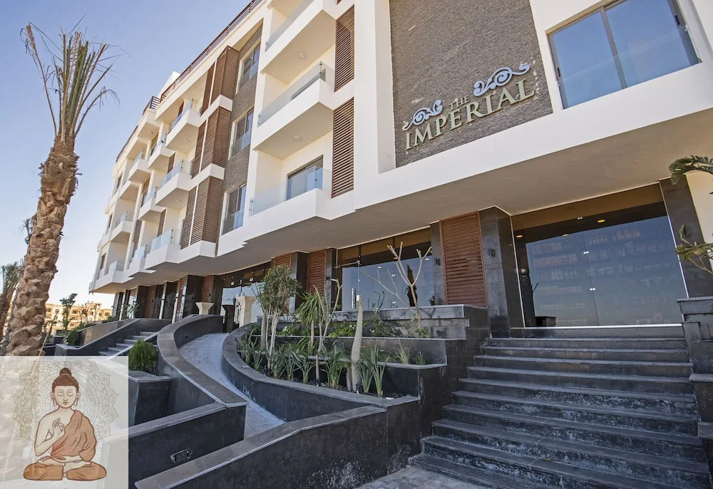 Luxury 95m Penthouse - Boutique Resort & Wifi