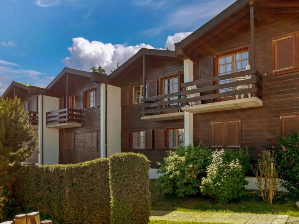 Chalet Tsamandon 22 by Interhome