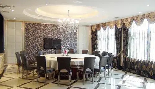 Oujing Holiday Airport Hotel