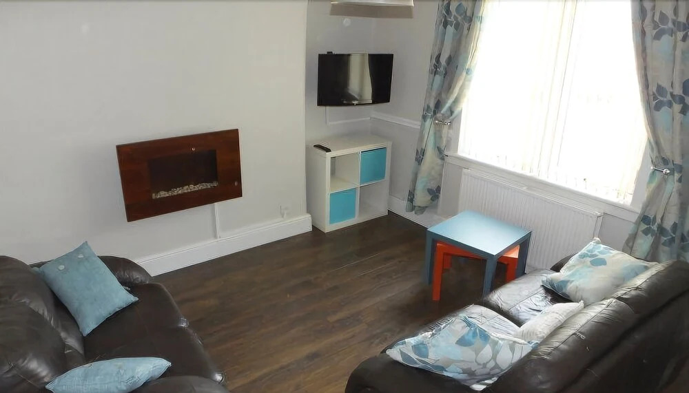 Clearburn Apartment