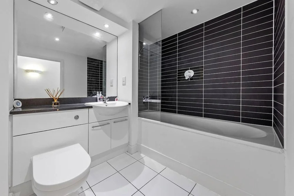 Lovely & Cosy 2 Beds London Skyline View