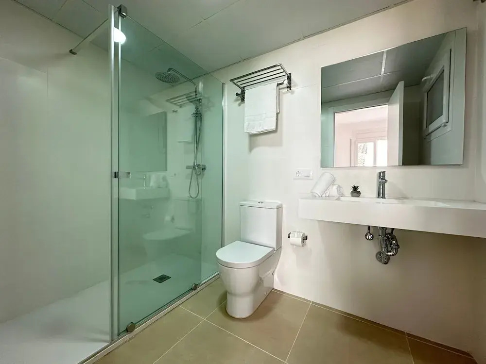 Arago 272 in Roses With 2 Bedrooms and 2 Bathrooms