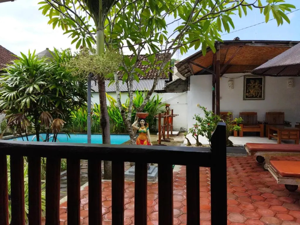 Pantai Bungalow Lembongan Island