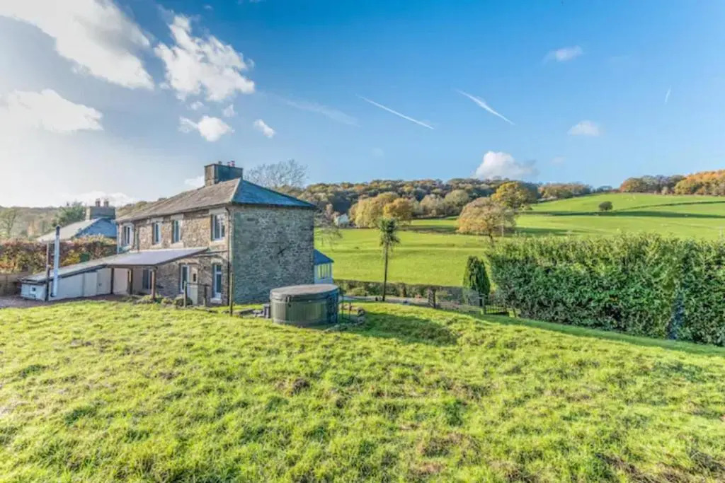 Beautiful House in the Forest of Dean Countryside