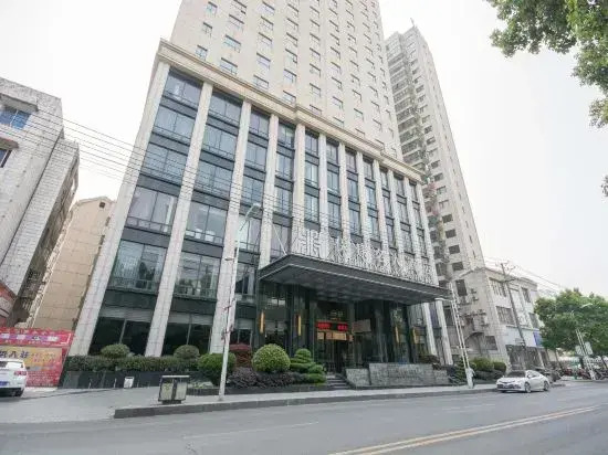 Celebrity Hotel