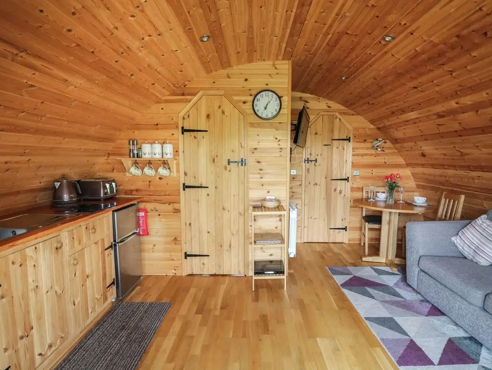 Pine Lodge