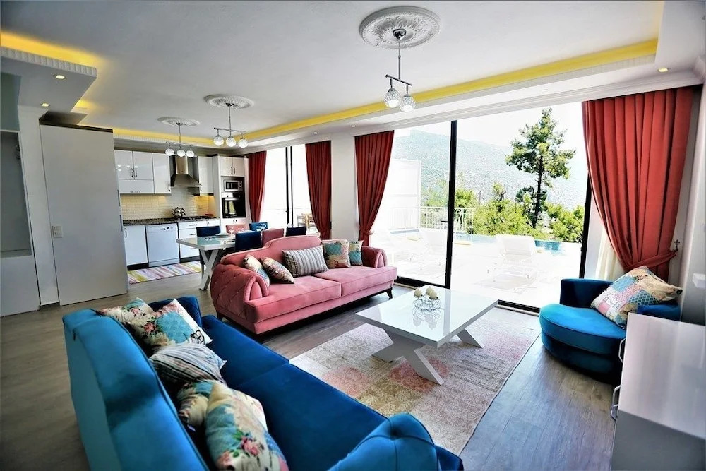 Villa Sultan by Akdenizvillam